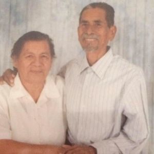 Meet your Posher, Isaura